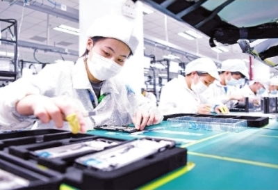 武漢電子信息制造業新添3家百億級企業